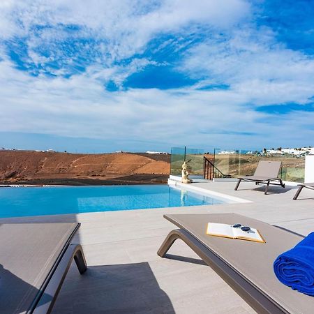 Villa Mandarina Tias Luaran gambar