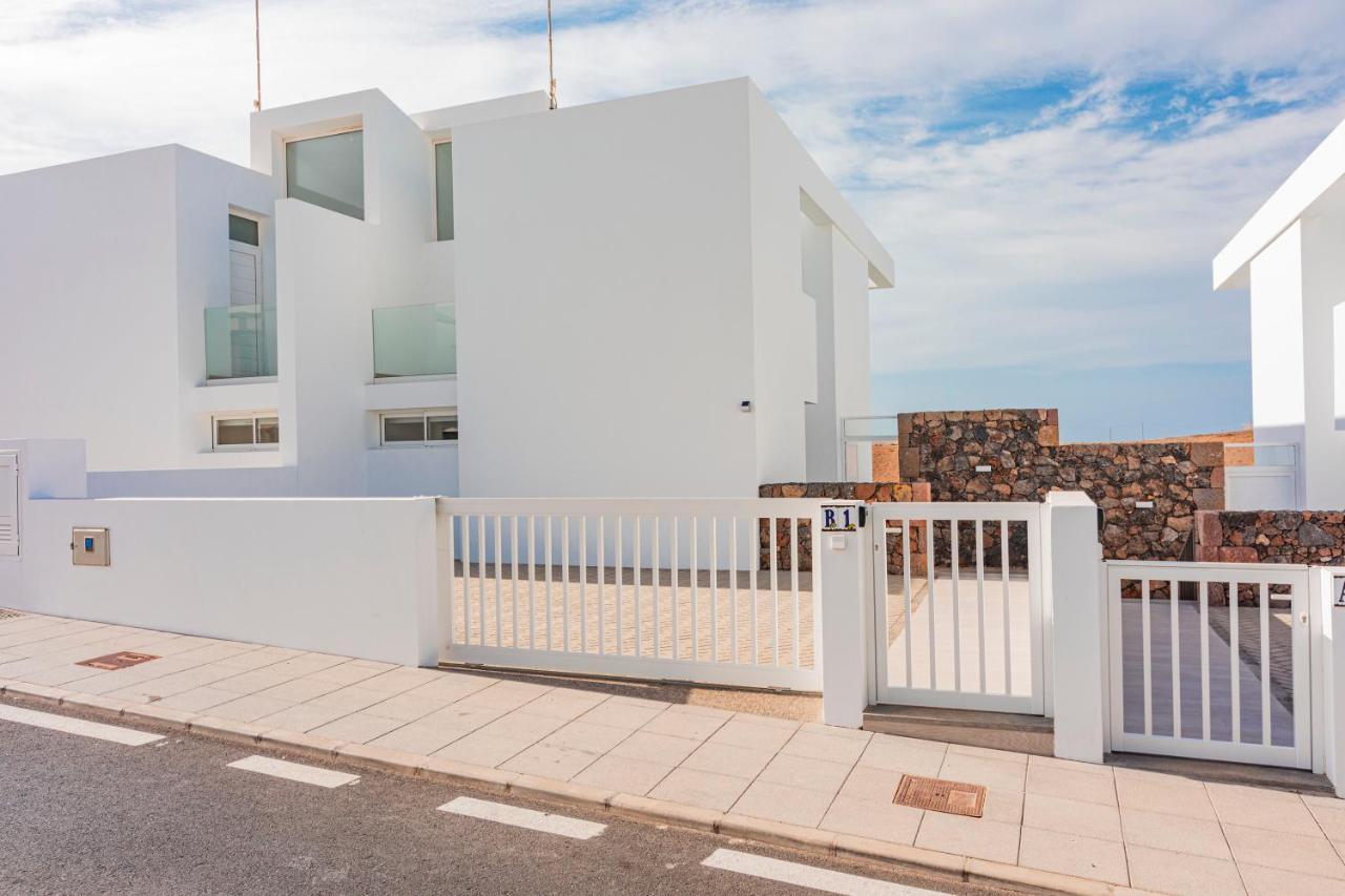 Villa Mandarina Tias Luaran gambar